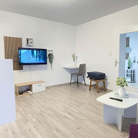 Perfekte 1,5 Wohnung Zentral In Leonberg Gegenueber Einkaufzentrum Eksteriør billede