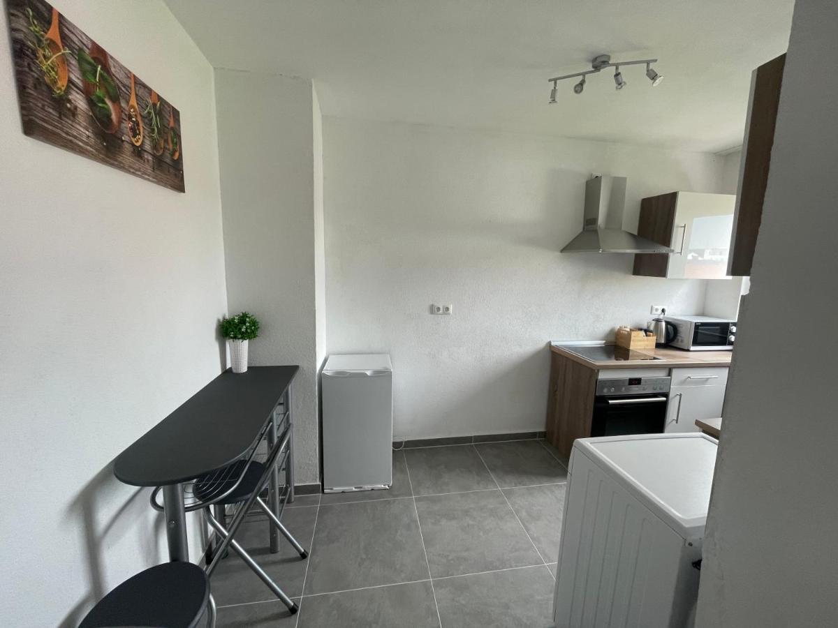 Perfekte 1,5 Wohnung Zentral In Leonberg Gegenueber Einkaufzentrum Eksteriør billede